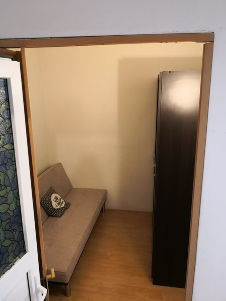 Trapezului,  Metrou 1 Decembrie,